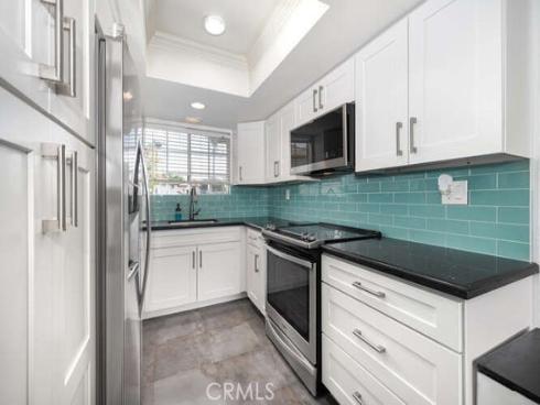23391 La Crescenta 270C , Mission Viejo, CA