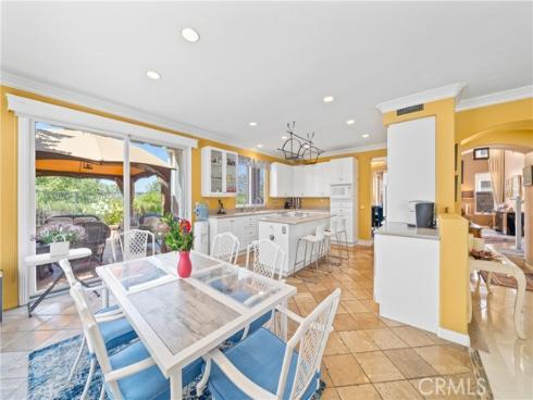 22541  Wakefield  , Mission Viejo, CA