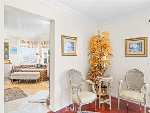 22541  Wakefield  , Mission Viejo, CA