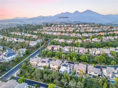 22541  Wakefield  , Mission Viejo, CA