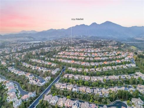 22541  Wakefield  , Mission Viejo, CA