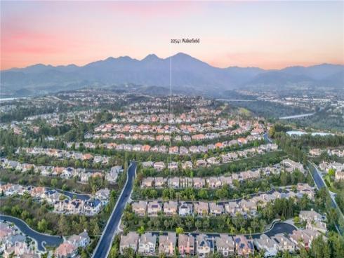 22541  Wakefield  , Mission Viejo, CA