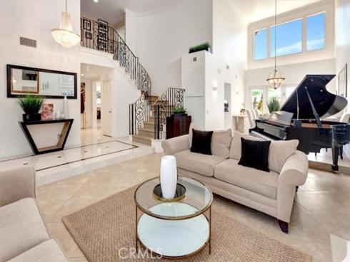 22435 Rosebriar , Mission Viejo, CA