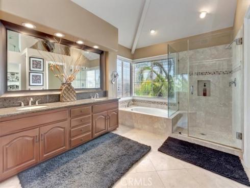 22435 Rosebriar , Mission Viejo, CA