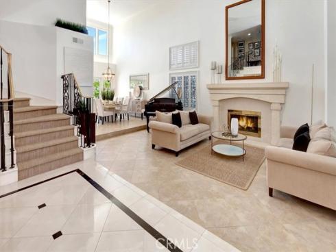 22435 Rosebriar , Mission Viejo, CA