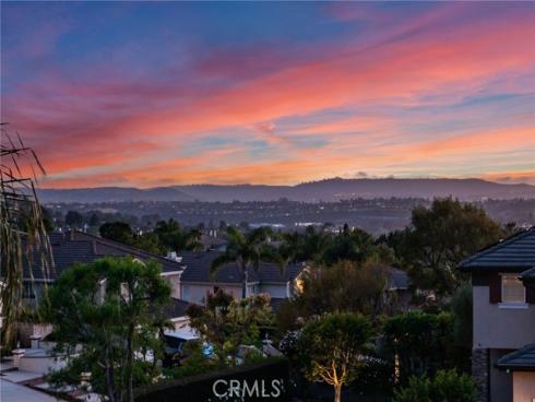 50  Hawk Hill  , Mission Viejo, CA