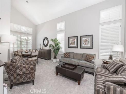 26121 Calle Cresta , Mission Viejo, CA