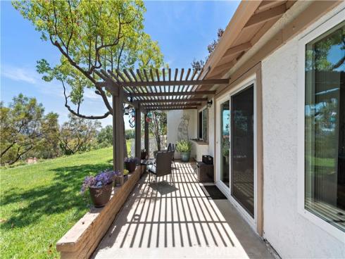 27972  Via Chocano  , Mission Viejo, CA