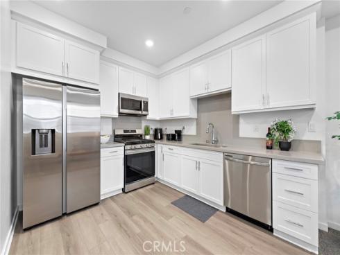 466 Besalu , Mission Viejo, CA