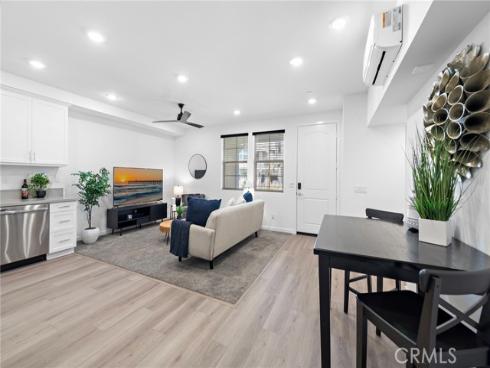 466 Besalu , Mission Viejo, CA