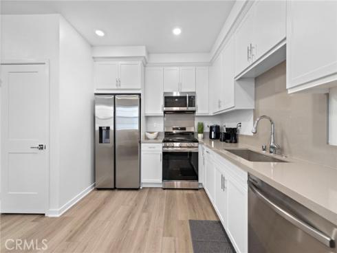 466 Besalu , Mission Viejo, CA