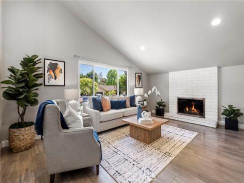 26562 Cortina Drive , Mission Viejo, CA