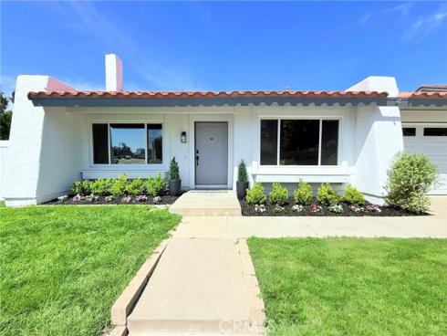 26871  Recodo Ln  , Mission Viejo, CA