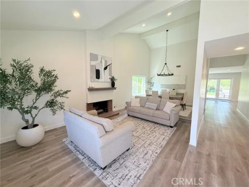 26871  Recodo Ln  , Mission Viejo, CA