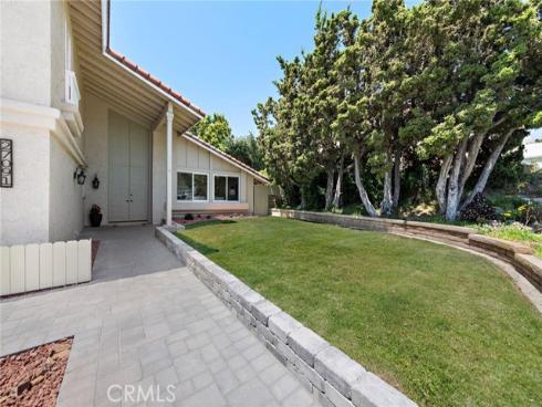 27091 Pueblonuevo Drive, Mission Viejo, CA