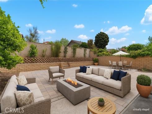 26451 Via Juanita , Mission Viejo, CA