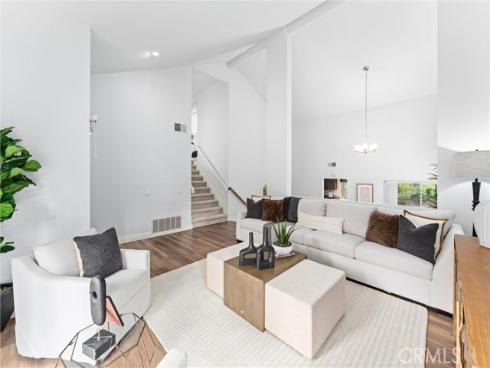 28175  Cascabel  , Mission Viejo, CA