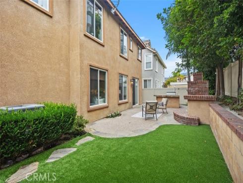 25 Hollyhock Lane, Mission Viejo, CA