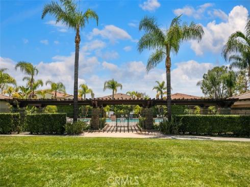 25 Hollyhock Lane, Mission Viejo, CA