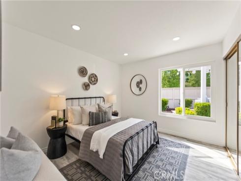 21592 Fernbrook 195 , Mission Viejo, CA