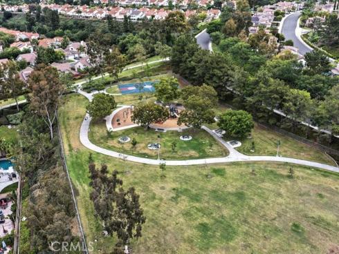 28  Covington  , Mission Viejo, CA