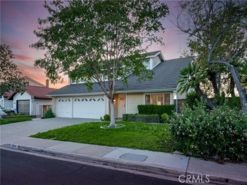 27591 Cenajo , Mission Viejo, CA