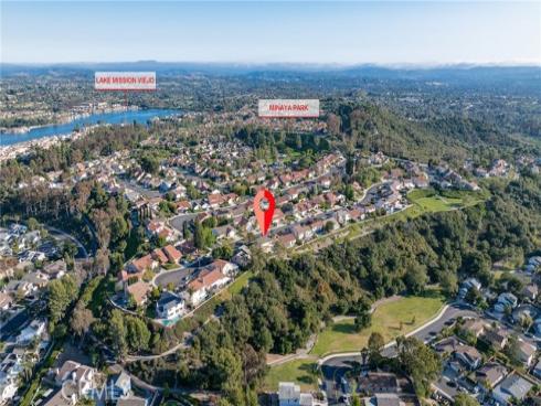 27591 Cenajo , Mission Viejo, CA