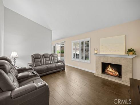 23291 Via Gaudix , Mission Viejo, CA