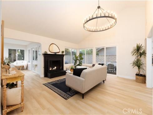 24595 Alcoba Drive, Mission Viejo, CA