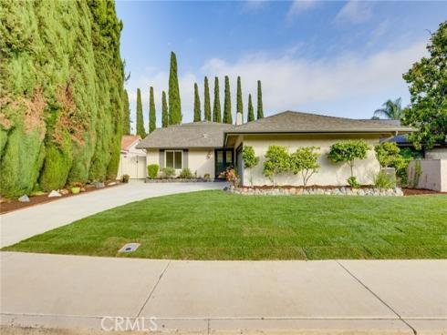24595 Alcoba Drive, Mission Viejo, CA