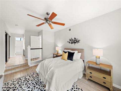 27760 La Costa 16 , Mission Viejo, CA