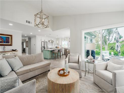 27705 Calle Valdes , Mission Viejo, CA