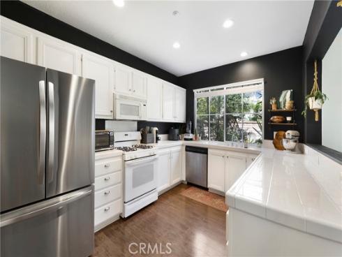 242 Knoll , Mission Viejo, CA