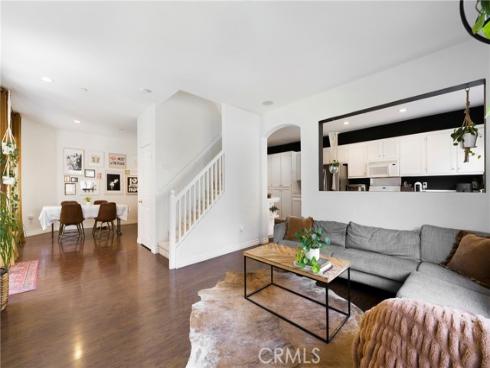 242 Knoll , Mission Viejo, CA