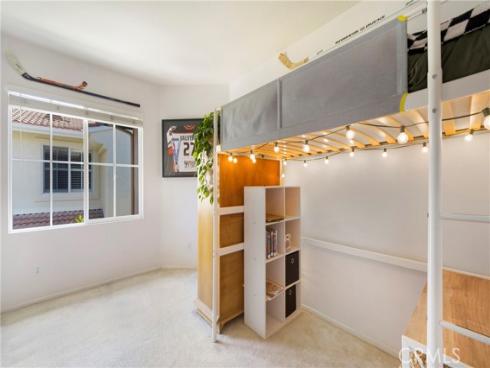 242 Knoll , Mission Viejo, CA