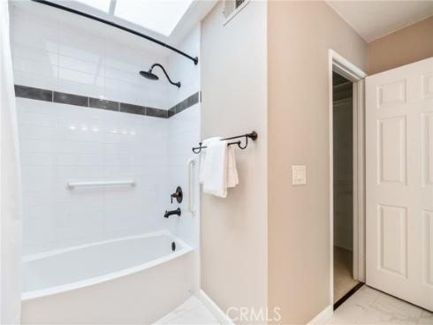 28385 Borgona , Mission Viejo, CA