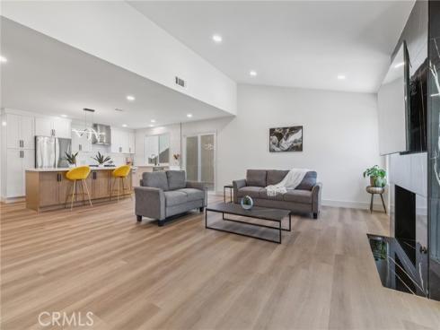 23452  Villena  , Mission Viejo, CA