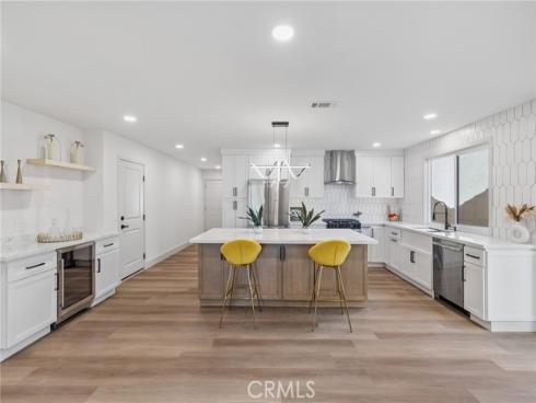 23452  Villena  , Mission Viejo, CA