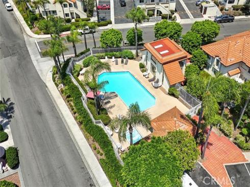 26212  La Real  D , Mission Viejo, CA