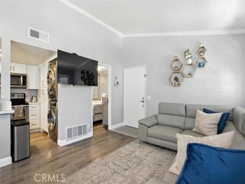 26212  La Real  D , Mission Viejo, CA