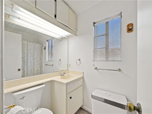 23301  La Crescenta  , Mission Viejo, CA