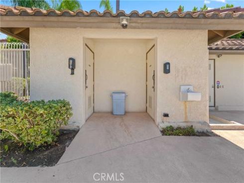 23301  La Crescenta  , Mission Viejo, CA