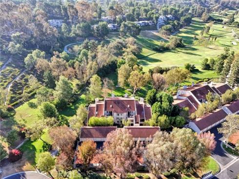 23224  Coso  , Mission Viejo, CA