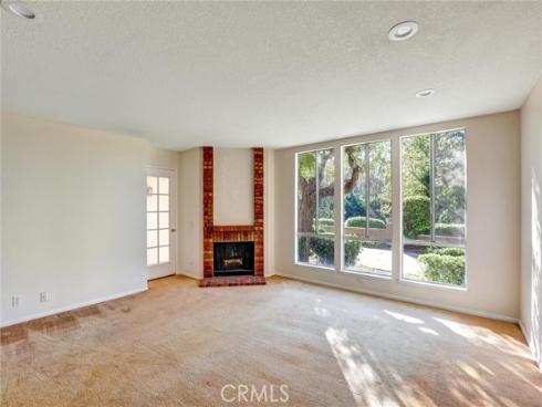 23224  Coso  , Mission Viejo, CA