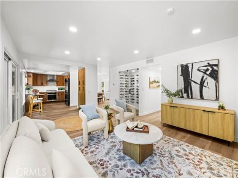 21902  Herencia  , Mission Viejo, CA