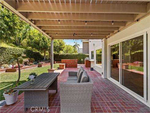 21902  Herencia  , Mission Viejo, CA