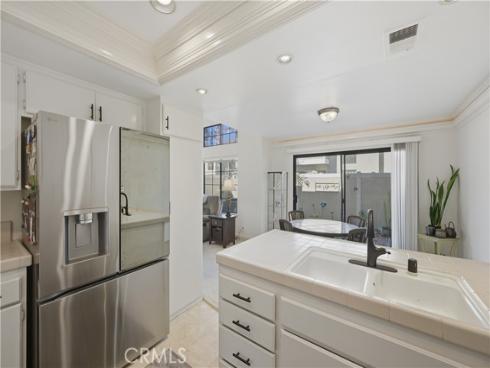 23401  Via Linda  C , Mission Viejo, CA