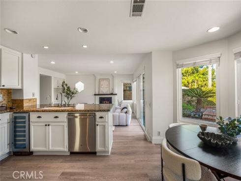 26732  Trasmiras  , Mission Viejo, CA