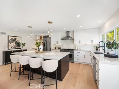 27641  Ruisenor  , Mission Viejo, CA