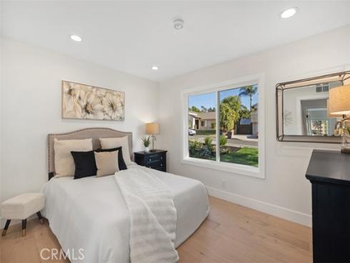 27641  Ruisenor  , Mission Viejo, CA